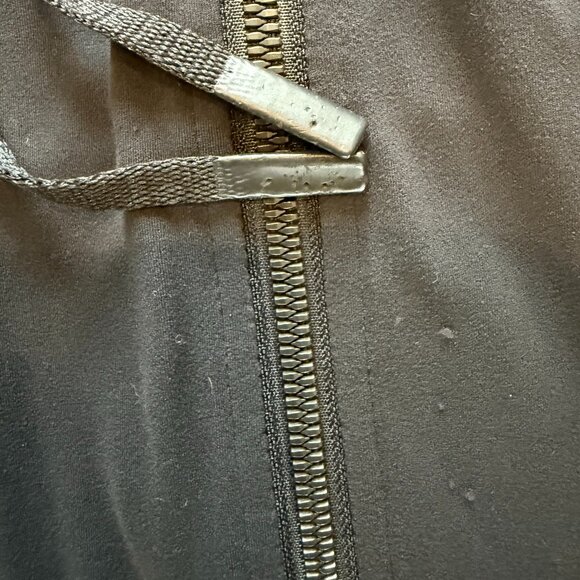 Lululemon Define Hooded Jacket - Picture 5 of 8